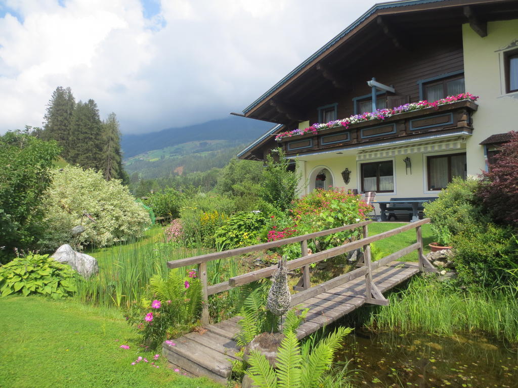 Neukirchen am Großvenediger Gaestehaus Scharler מראה חיצוני תמונה
