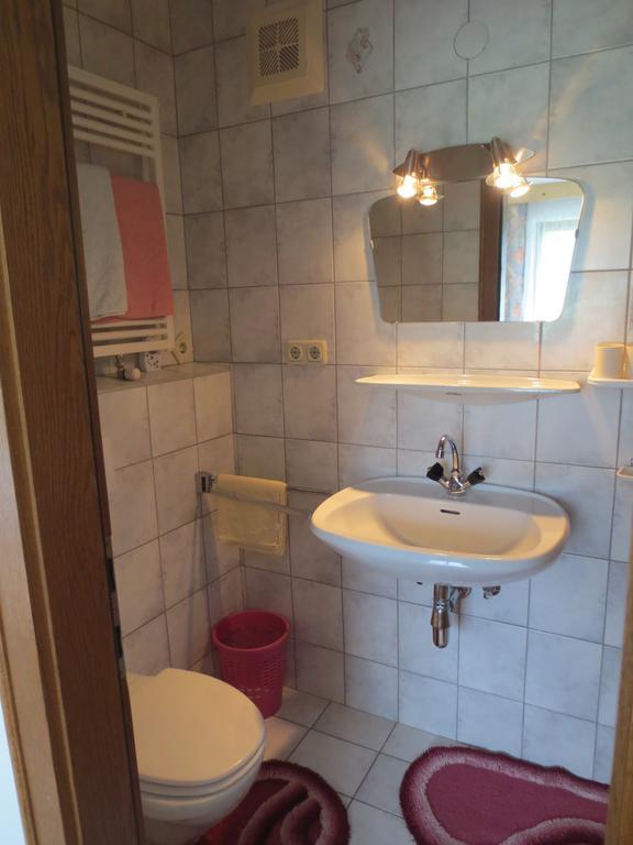 Neukirchen am Großvenediger Gaestehaus Scharler מראה חיצוני תמונה