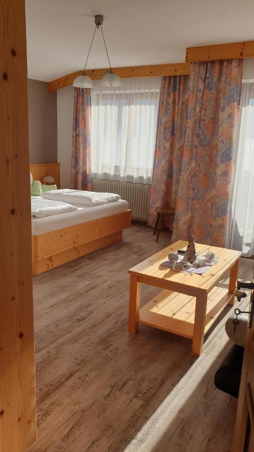 Neukirchen am Großvenediger Gaestehaus Scharler מראה חיצוני תמונה