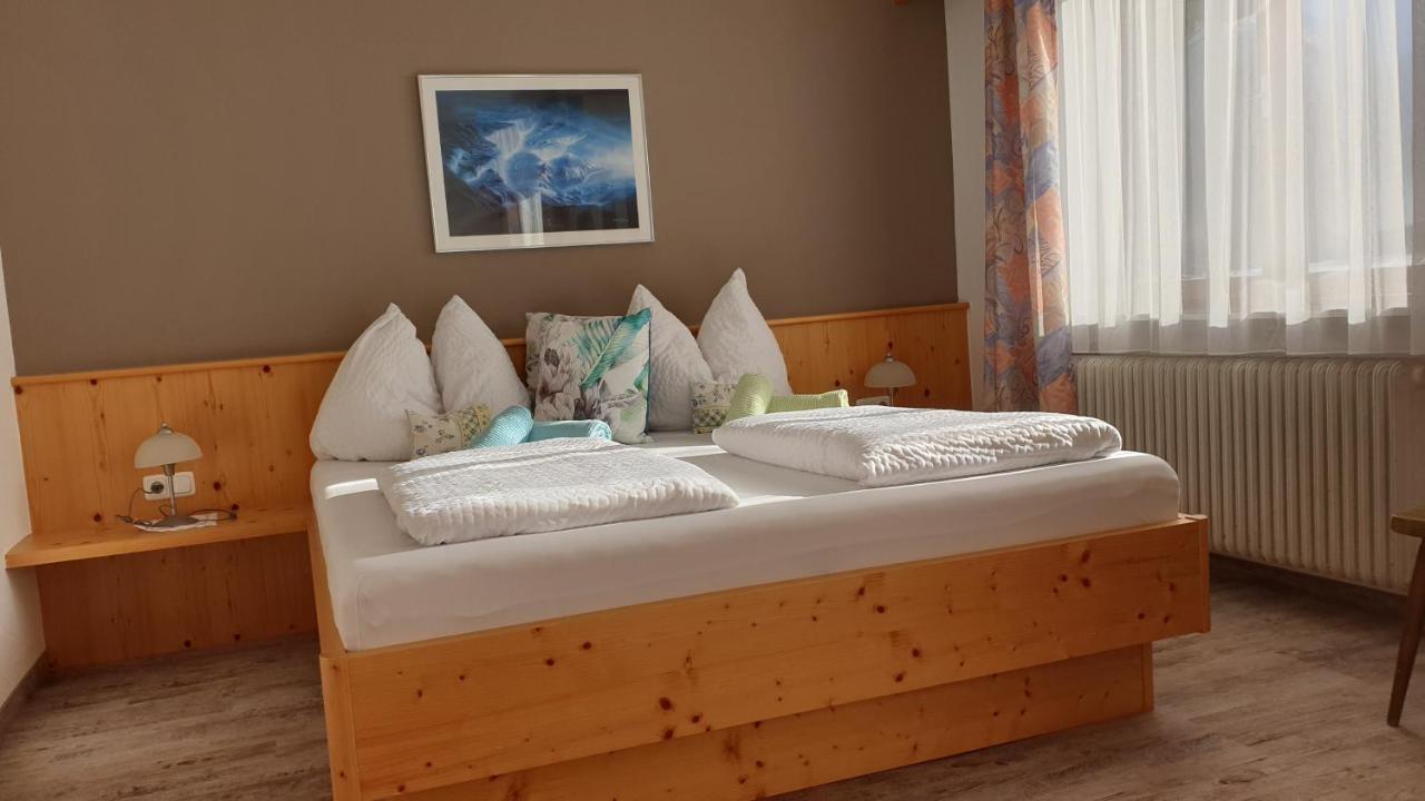 Neukirchen am Großvenediger Gaestehaus Scharler מראה חיצוני תמונה